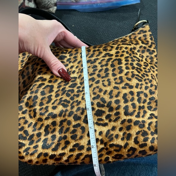 Talbots leopard print calf hair and black pebbled leather bucket bag - Picture 11 of 12